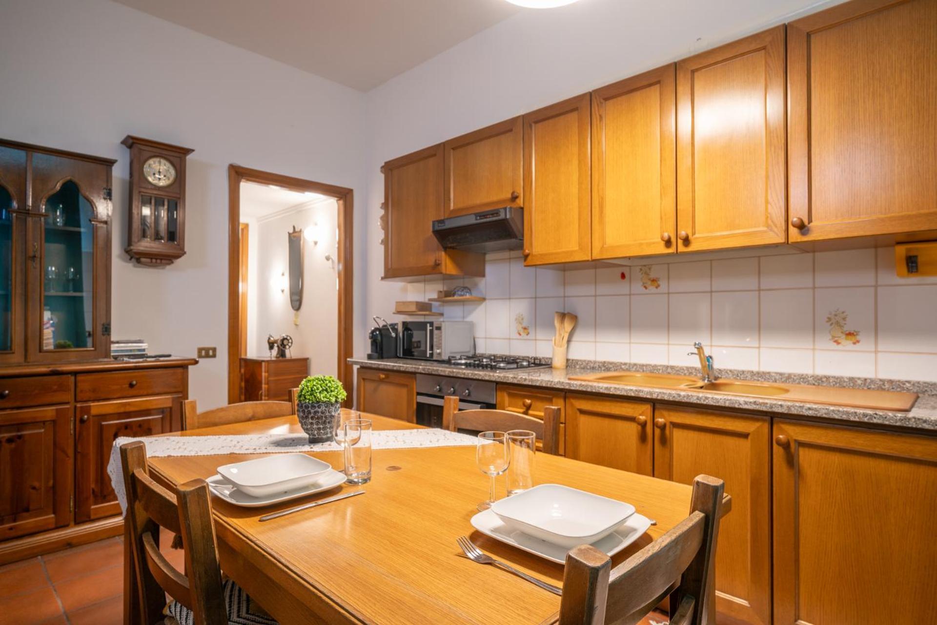 Traveler'S Retreat In Lecco Apartment Exterior photo